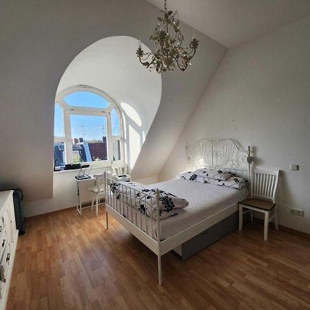 One Private Room Available In A Two Room Apartment In Tegel, Βερολίνο Εξωτερικό φωτογραφία